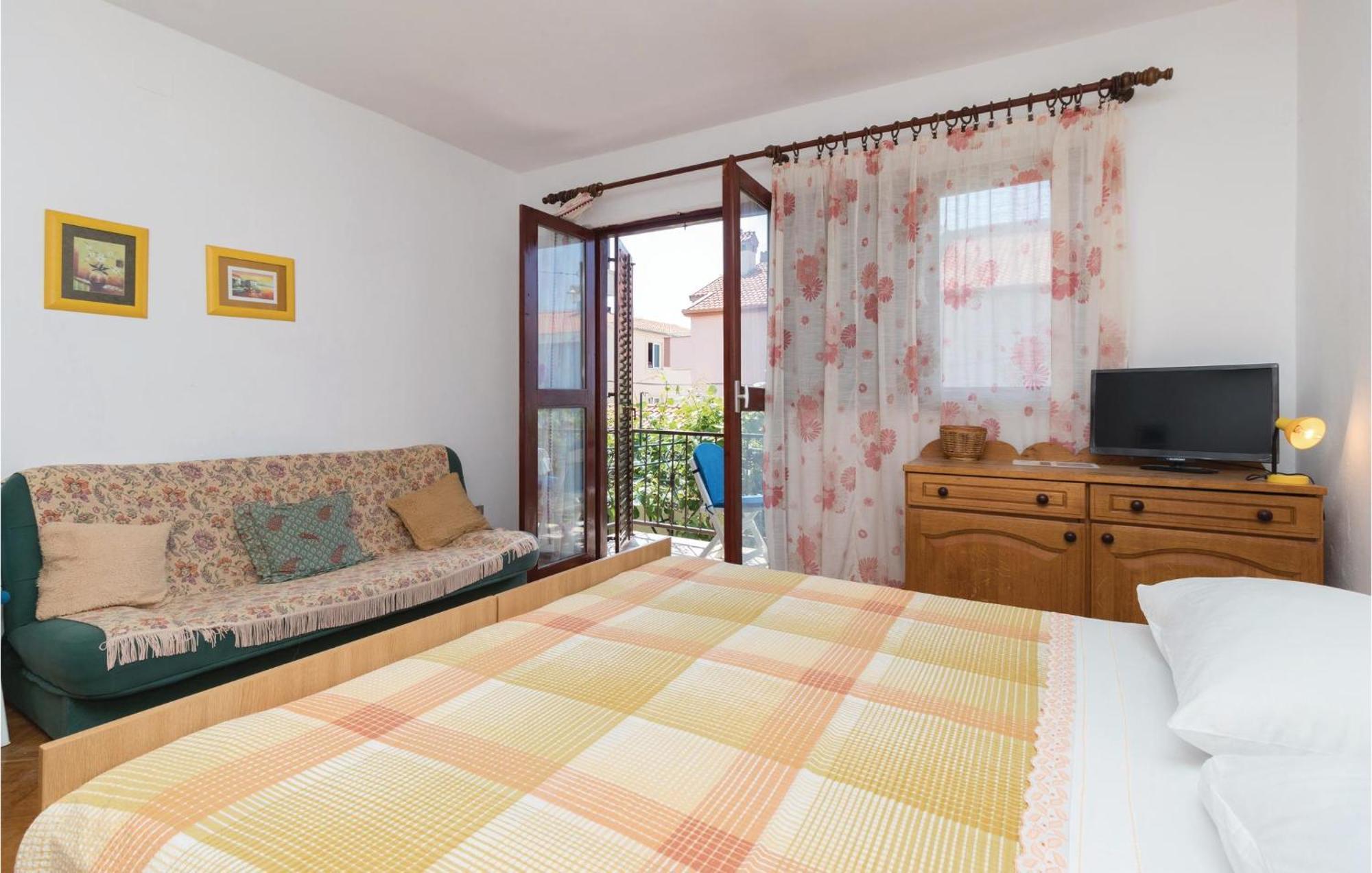 Nice Apartment In Zadar With Wifi Exteriér fotografie